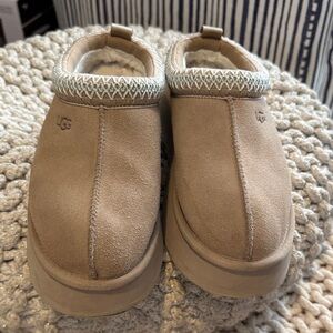 UGG Tazz ll